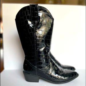 Western cowboy  boot  silverton black patent c